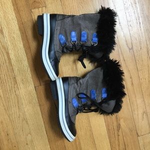 Fur lined snow boots from target.
